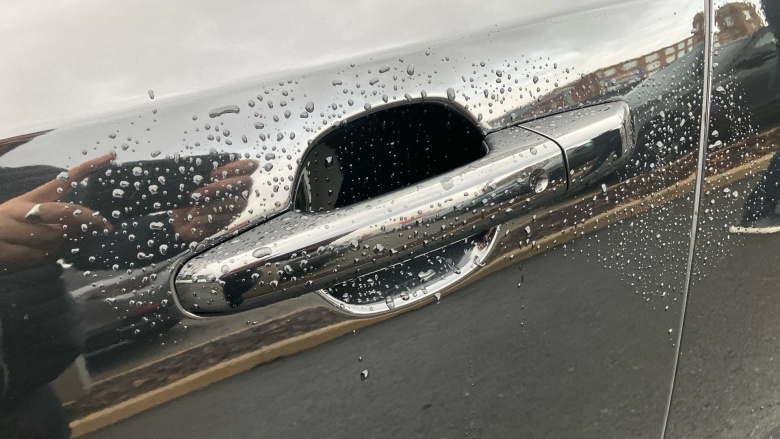 Jaguar E-Pace 1.5 P300e R-Dynamic Black 5dr Auto Estate